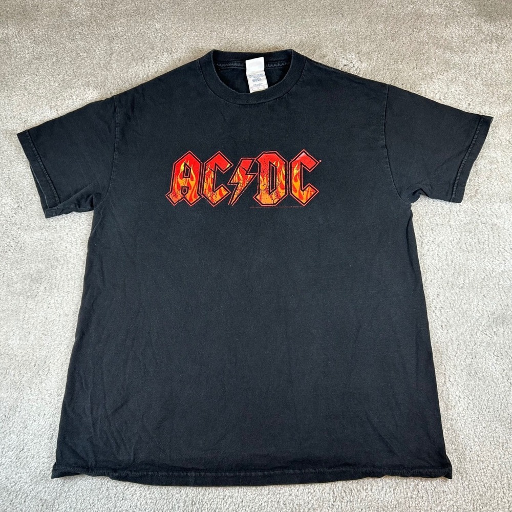 Vintage Y2K AC/DC T-Shirt Men's Medium Black 2004 Flame Logo‎ Graphic Band Tee